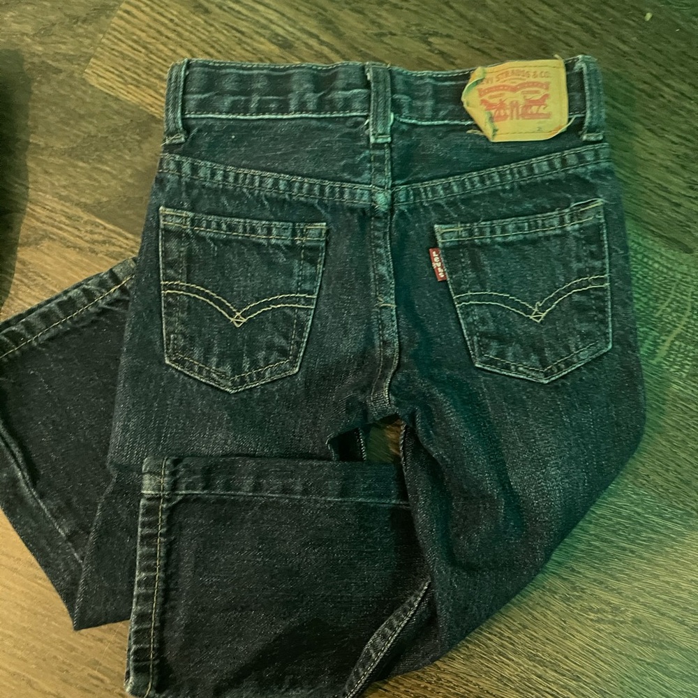 2-4T Levi’s 505